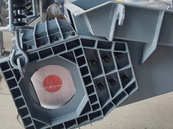 慣性共振式震動給煤機(jī)